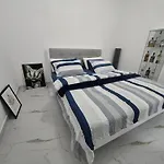 Luxury Home Studio